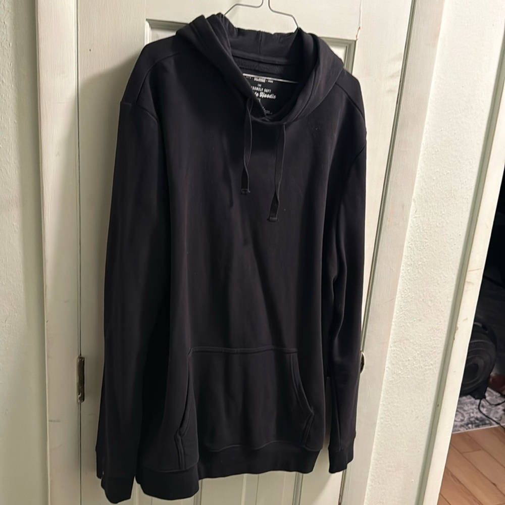 Urban pipeline hoodie. Black. Used in good condition. Size XL Tall